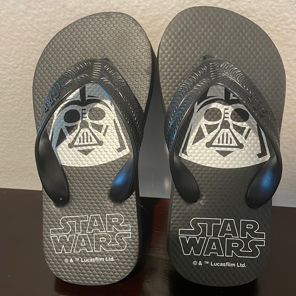 Gap Kids Star Wars Sandals